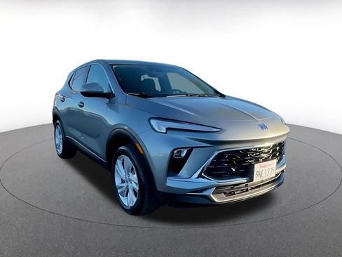 Used 2025 Buick Encore GX Preferred image 3