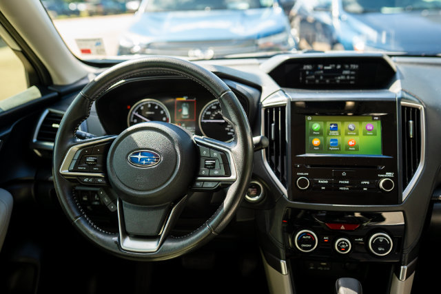 Used 2020 Subaru Forester Premium AWD/4WD image 6