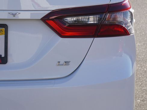 Used 2024 Toyota Camry LE image 10