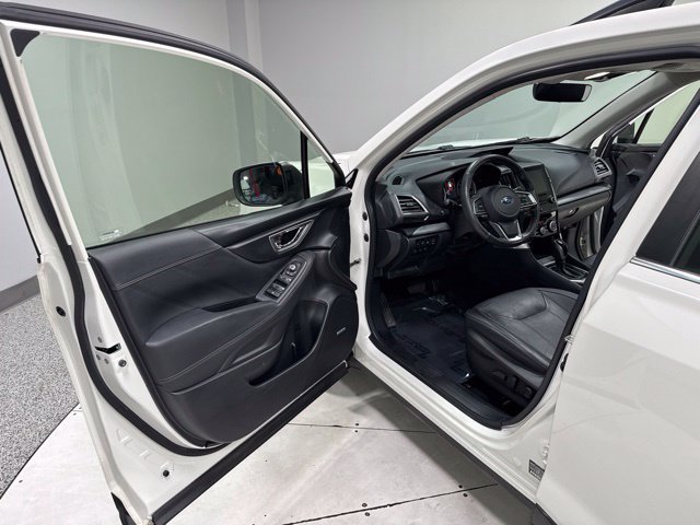 Used 2019 Subaru Forester Limited AWD/4WD image 12