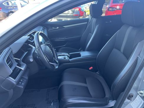 Used 2020 Honda Civic Sport image 21