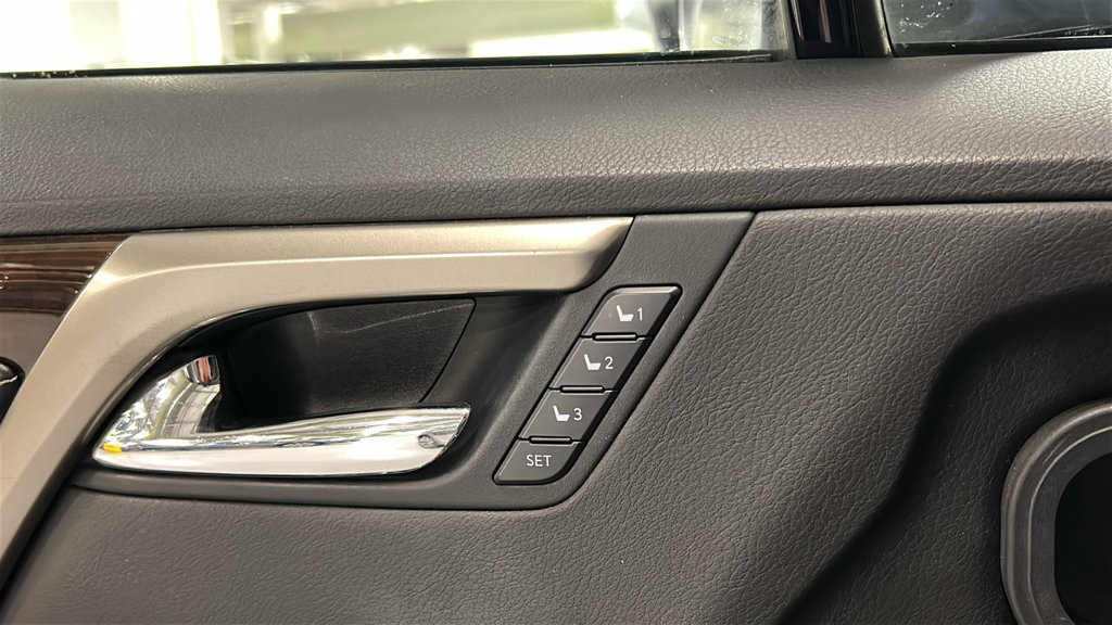 Used 2017 Lexus RX 350 AWD w/ Premium Package image 22