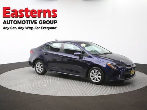 Used 2024 Toyota Corolla LE FWD image 47