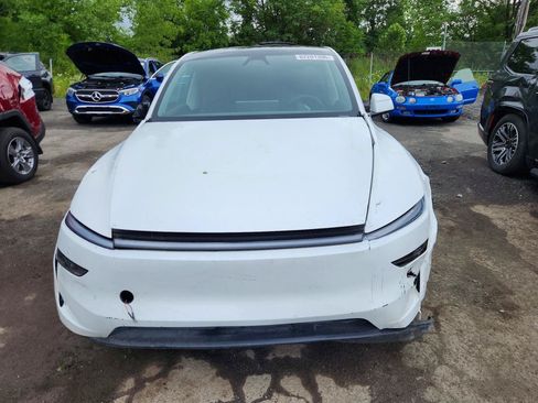 Used 2026 Tesla Model Y 2WD image 2