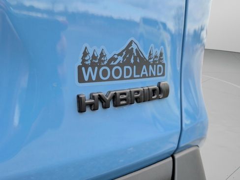 Used 2023 Toyota RAV4 AWD Hybrid image 16