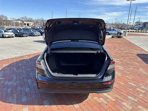 Certified 2024 Honda Accord LX image 29