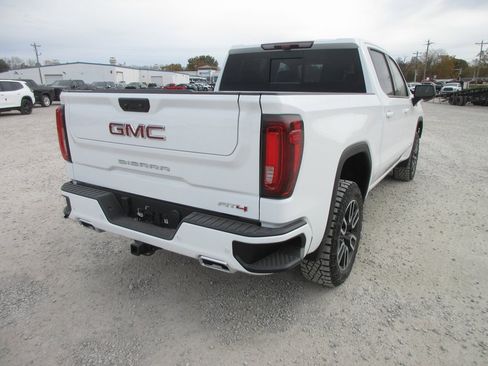 New 2026 GMC Sierra 1500 AT4 image 4