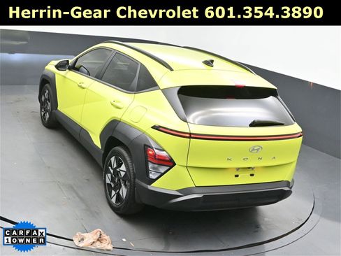 Used 2024 Hyundai Kona SEL image 32