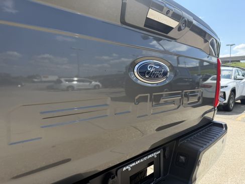 Used 2022 Ford F150 XLT w/ Equipment Group 302A High AWD/4WD image 8