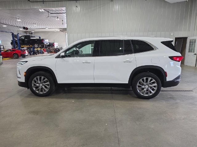 Used 2026 Buick Enclave Preferred AWD/4WD image 5