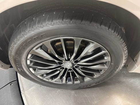 Used 2023 INFINITI QX80 Sensory w/ Cargo Package image 11