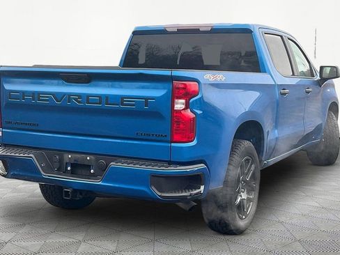 Used 2022 Chevrolet Silverado 1500 Custom w/ LPO, Dark Essentials Package image 7