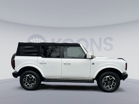 Used 2022 Ford Bronco Outer Banks image 8