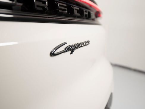 New 2026 Porsche Cayenne E-Hybrid image 38