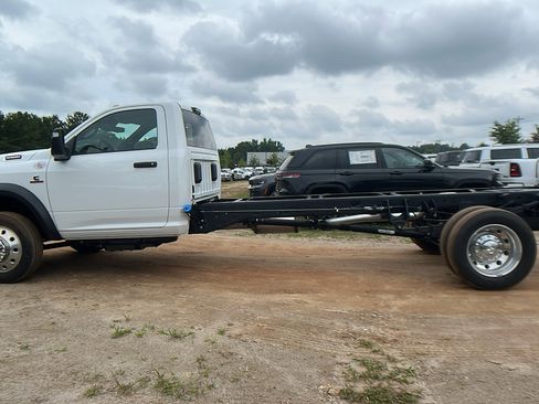 New 2025 RAM 5500 Tradesman image 11