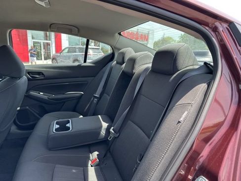 Certified 2023 Nissan Altima 2.5 SV AWD/4WD image 17