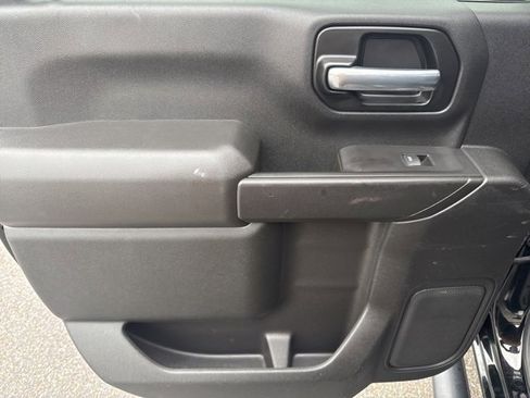 Used 2021 Chevrolet Silverado 2500 Custom w/ Custom Convenience Package image 20