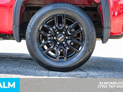 Used 2023 GMC Sierra 1500 Elevation image 17