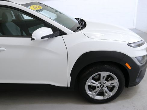 Used 2023 Hyundai Kona SEL image 10