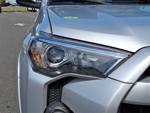 Used 2024 Toyota 4Runner SR5 image 9