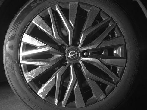 Used 2025 Nissan Altima 2.5 SV image 13