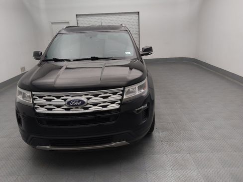 Used 2018 Ford Explorer XLT w/ Equipment Group 201A FWD image 15