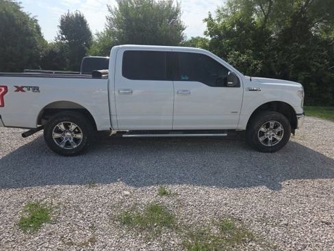 Used 2017 Ford F150 XLT w/ Equipment Group 301A Mid AWD/4WD image 8
