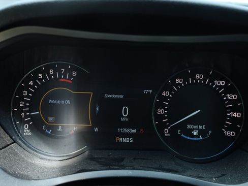 Used 2017 Lincoln MKZ Premiere image 17