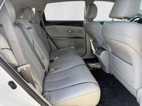 Used 2010 Toyota Venza image 20