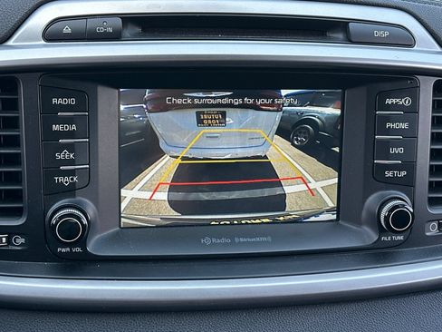 Used 2017 Kia Sorento FWD w/ LX Convenience Package image 22