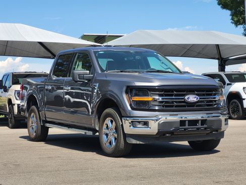 Used 2024 Ford F150 XLT w/ Tow/Haul Package AWD/4WD image 3