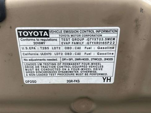 Used 2016 Toyota Tacoma TRD Off-Road AWD/4WD image 33