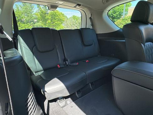 Certified 2023 Nissan Armada Platinum w/ Captain's Chairs Package AWD/4WD image 27