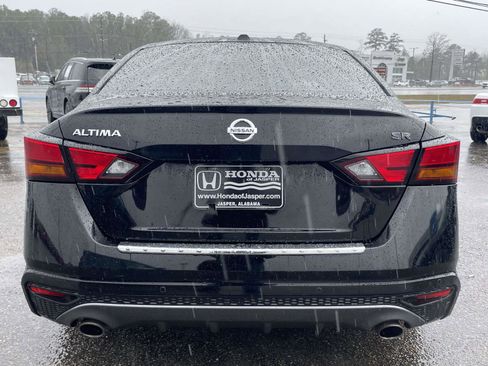 Used 2022 Nissan Altima 2.5 SR image 3