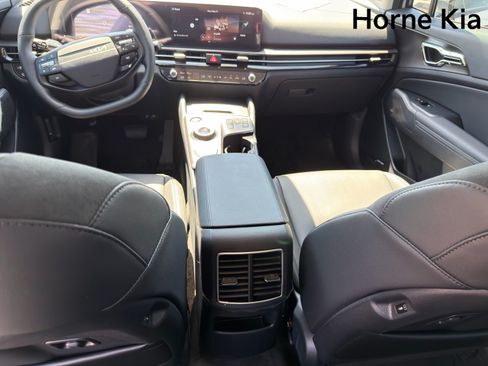 New 2026 Kia Sportage SX Prestige AWD/4WD image 22