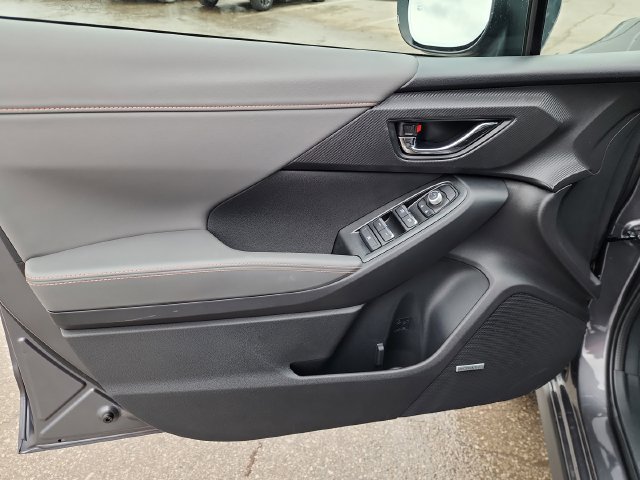 Certified 2025 Subaru Crosstrek 2.5i Limited w/ Crosstrek Mirror Package AWD/4WD image 11