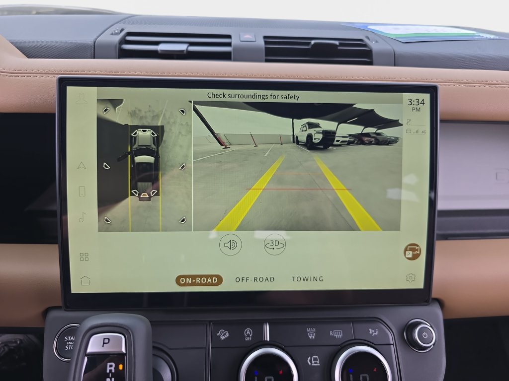 New 2026 Land Rover Defender 110 X-Dynamic SE AWD/4WD image 23