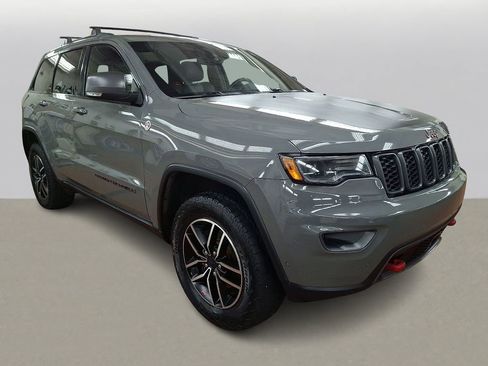 Used 2020 Jeep Grand Cherokee Trailhawk w/ Premium Lighting Group image 3