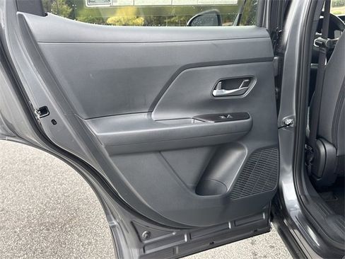 New 2026 Nissan Kicks SV image 16