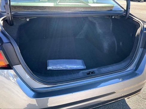 Used 2025 Nissan Altima 2.5 SR image 31