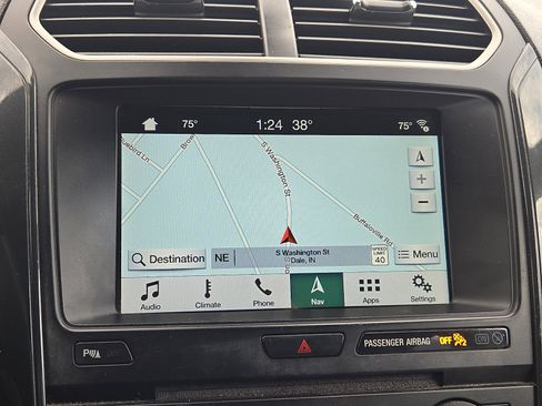 Used 2018 Ford Explorer XLT w/ Equipment Group 202A image 18