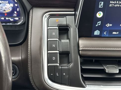 Certified 2022 Chevrolet Tahoe LT w/ LT Signature Package image 16