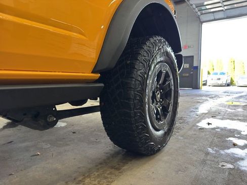 Used 2021 Ford Bronco Badlands image 28