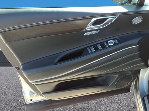 Used 2024 Genesis GV80 2.5T image 16