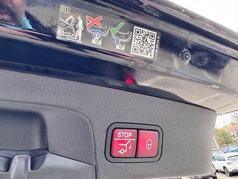 Used 2024 Mercedes-Benz GLE 350 4MATIC image 22