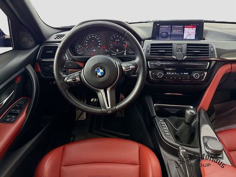 Used 2018 BMW M3 Base w/ Competition Package image 28
