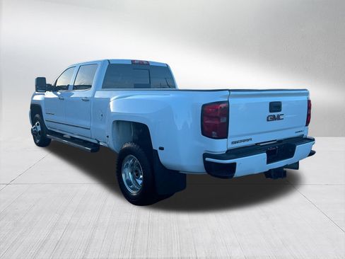 Used 2015 GMC Sierra 3500 Denali w/ Duramax Plus Package image 6