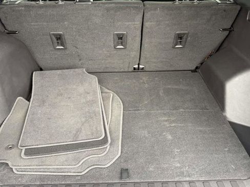 Used 2022 Chevrolet Equinox LT FWD image 23