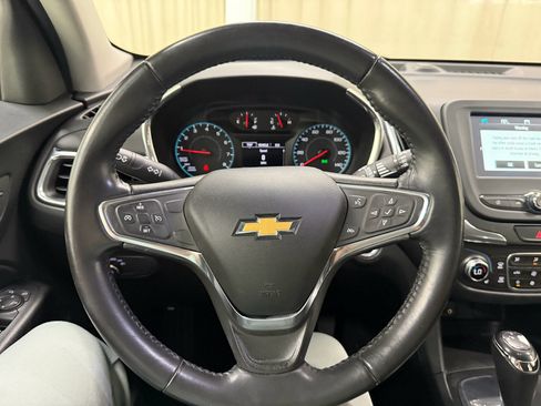 Used 2018 Chevrolet Equinox LT FWD image 31