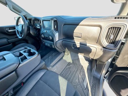 Used 2024 Chevrolet Silverado 1500 Custom image 26